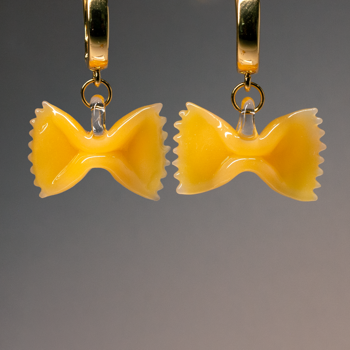Farfalle Hoops